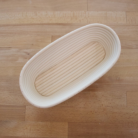 Ovaal rijsmandje met linnen liner